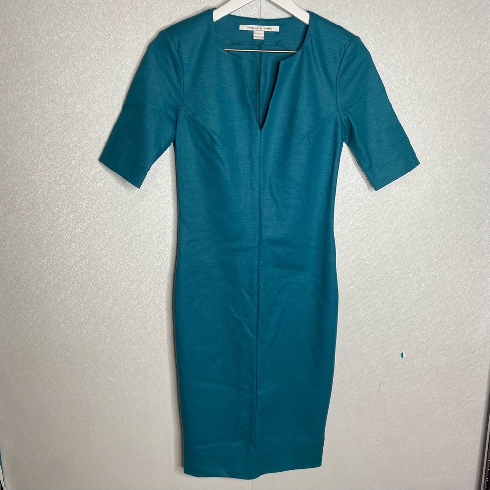 DVF Diane Von Furstenberg Aurora Teal Sheath Dress Size 2